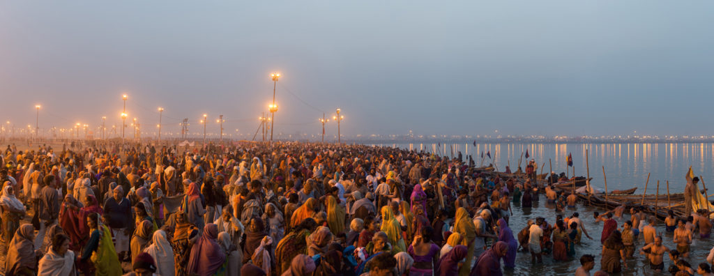 Marele pelerinaj hindus Kumbha Mela