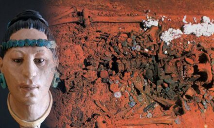 Mormantul Reginei Rosii – unul din cele mai enigmatice repere ale mayasilor